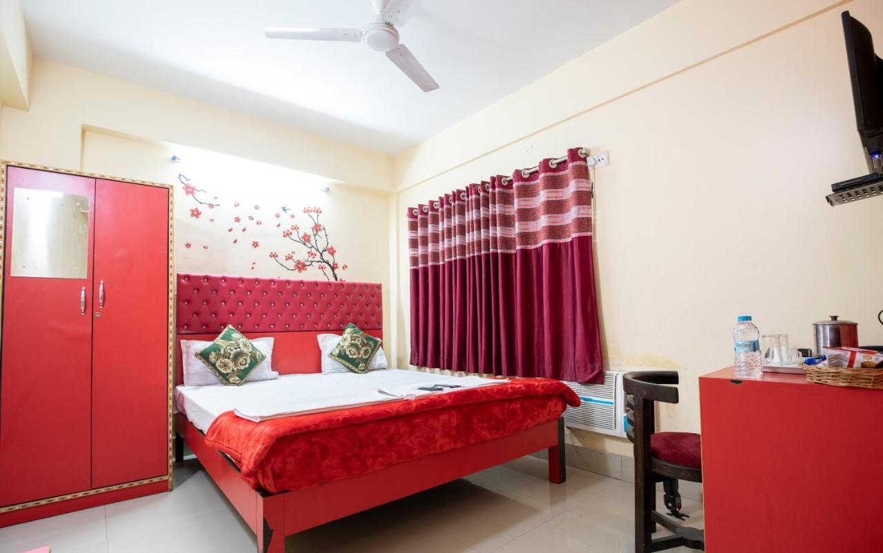 The Salvation Army Red Shield Guest House Колката Екстериор снимка